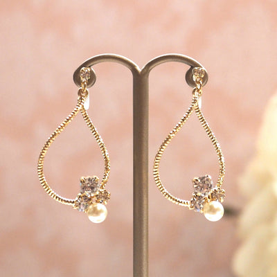 Swarovski crystal and pearl invisible clip on gold hoop earrings - miyabigracejewelry.com
