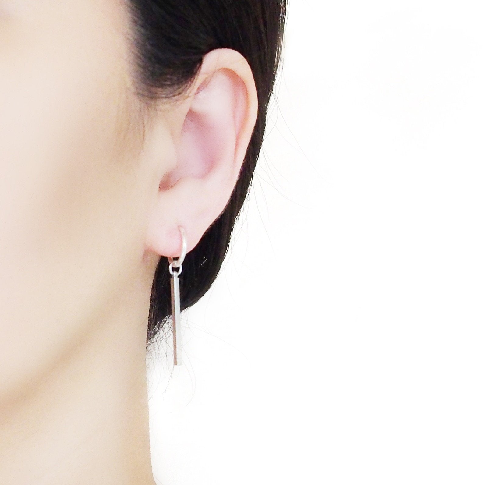 Silver Chain & Bar Invisible Clip On Hoop Earrings - Miyabi Grace