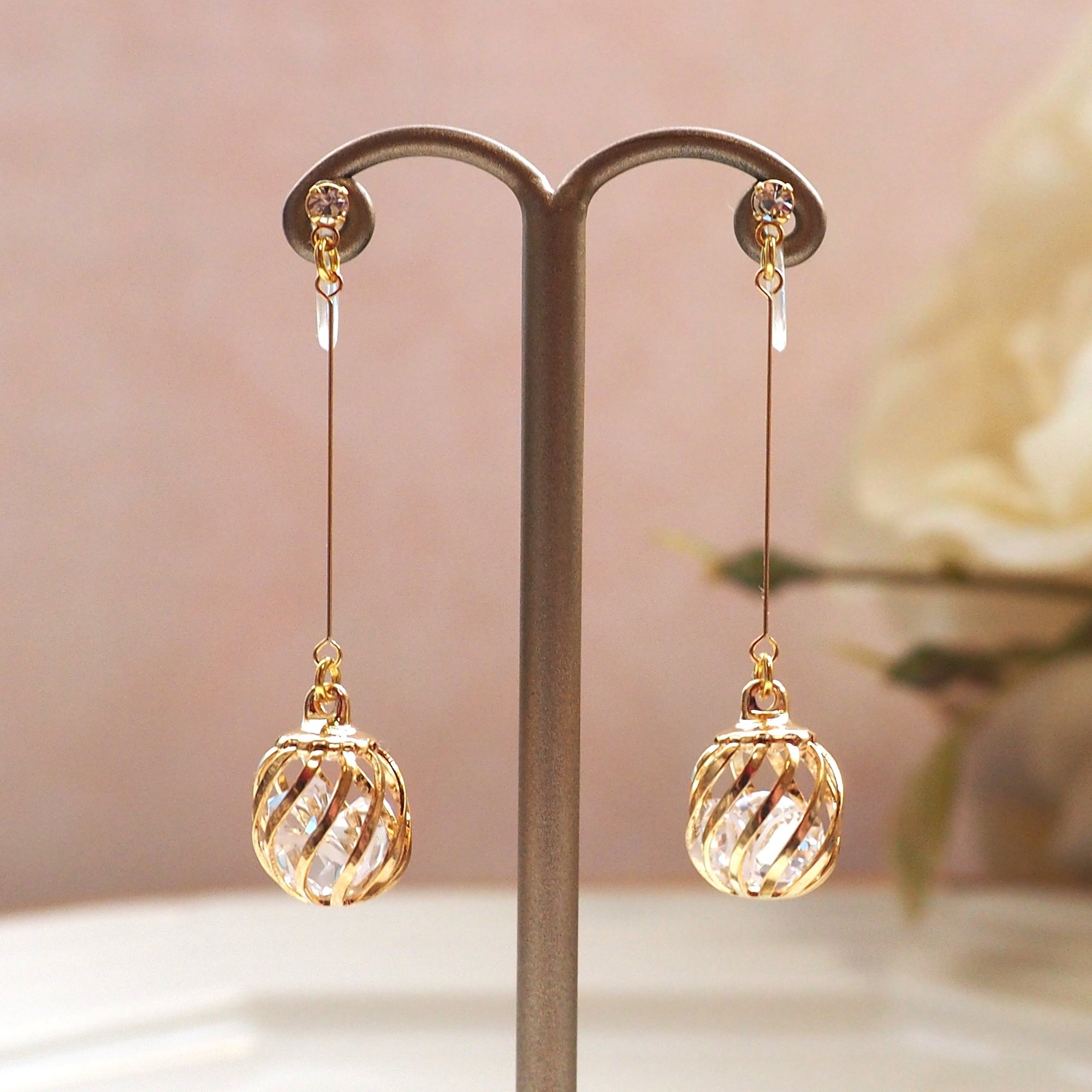 Dangle crystal in cage invisible clip on earrings - miyabigracejewelry.com