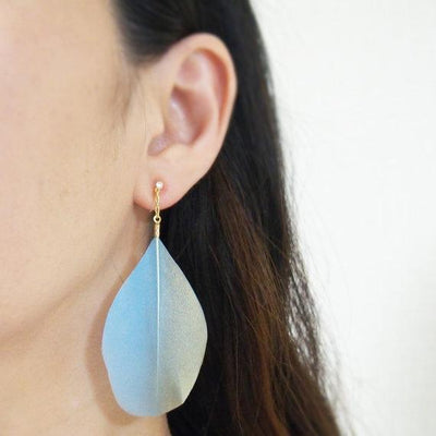 Gold painted blue feather invisible clip on earrings - miyabigracejewelry.com
